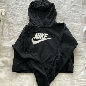 Like new Nike cropped hoodie